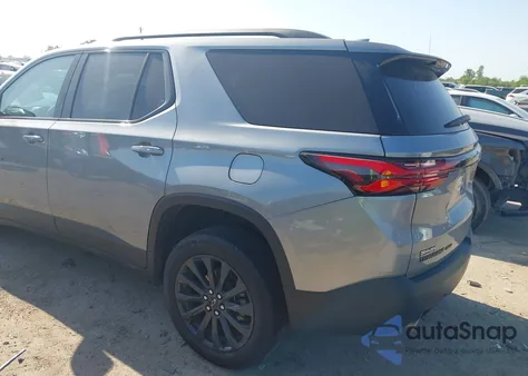 2023 Chevrolet Traverse Awd Rs z USA, uszkodzony, nr VIN 1GNEVJKW3PJ260290